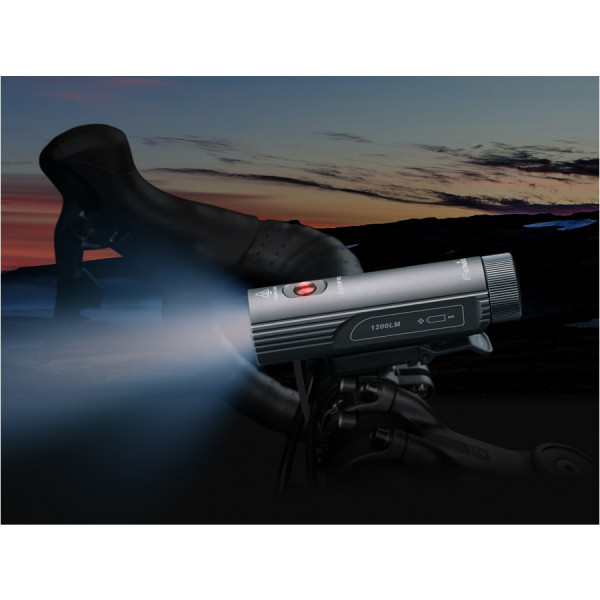 Latarka diodowa rowerowa FENIX BC21R V3.0 -1200lm