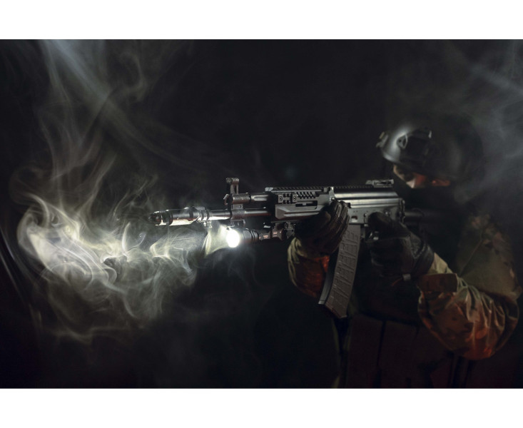 ARMYTEK Parma C2 Pro latarka taktyczna 1500 lm