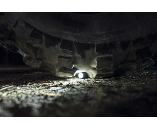 ARMYTEK Parma C2 Pro latarka taktyczna 1500 lm