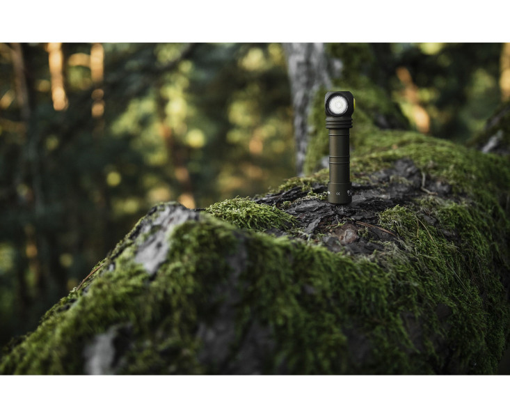 ARMYTEK Wizard C2 Pro Oliwkowy 2500 lm białe światło