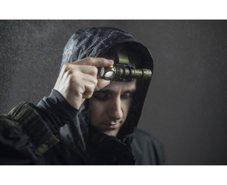 ARMYTEK Wizard C2 Pro Oliwkowy 2500 lm białe światło