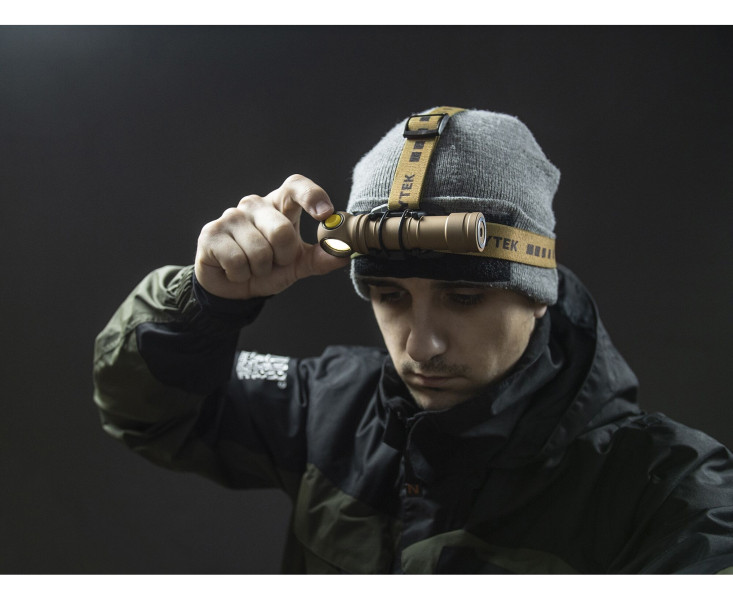 Latarka ARMYTEK Wizard C2 Pro Białe - Piaskowy - 2500lm