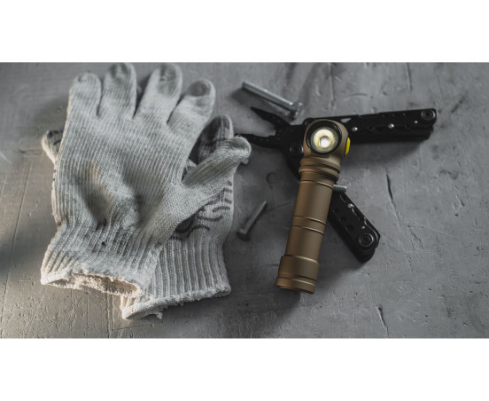 Latarka ARMYTEK Wizard C2 Pro Białe - Piaskowy - 2500lm