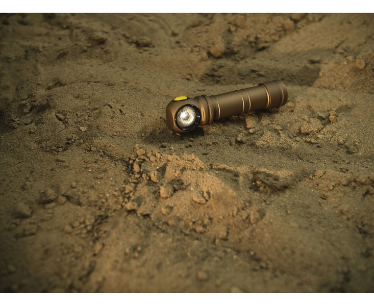 Latarka ARMYTEK Wizard C2 Pro Białe - Piaskowy - 2500lm