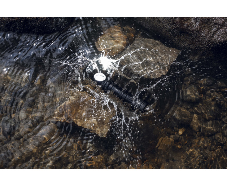 Latarka ARMYTEK Wizard C2 Pro Max LR 4150 lm białe światło