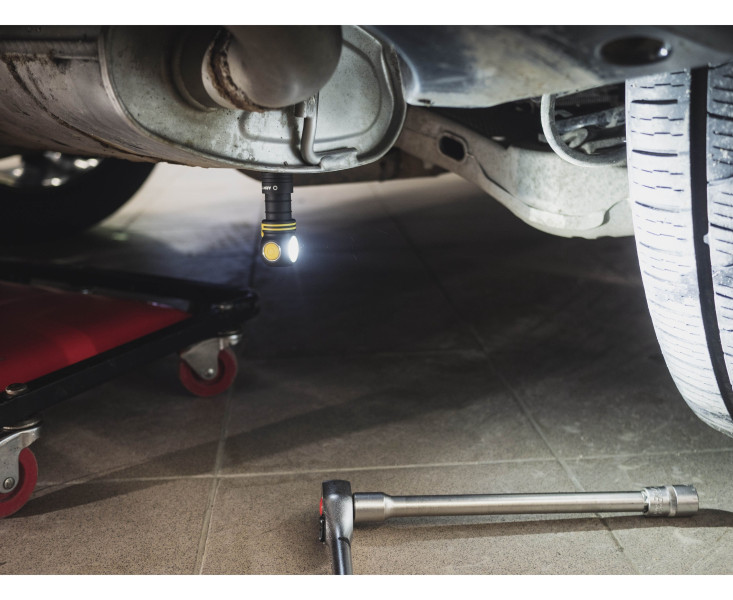 Latarka ARMYTEK Elf C1 USB-C - 1000lm