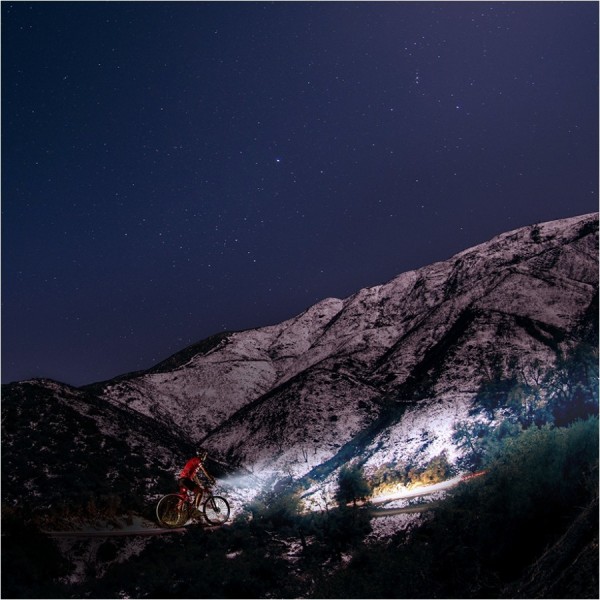 Fenix BC26R latarka rowerowa 1600 lm