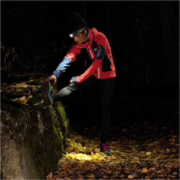 Latarka kątowa FENIX HM50R V2.0 - 700lm