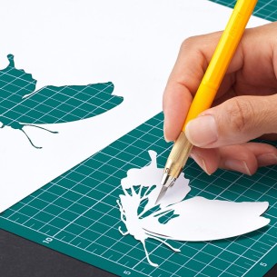 Skalpel OLFA AK-5 z 30 ostrzami i igłą 2