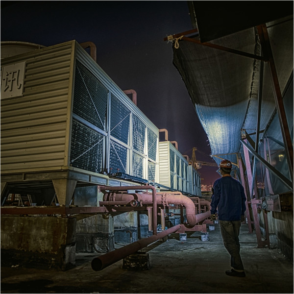 Fenix HP16R czarna latarka czołowa 1250 lm