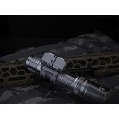Montaż taktyczny latarki Fenix ALG-16