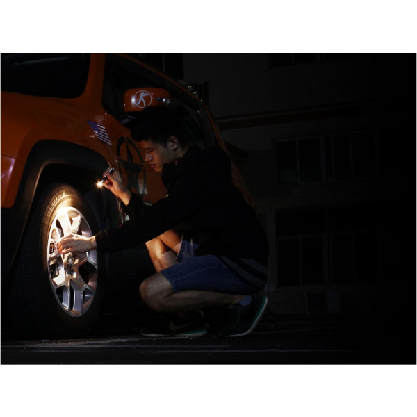 Fenix LD02 V2.0 latarka srebrna 120 lm