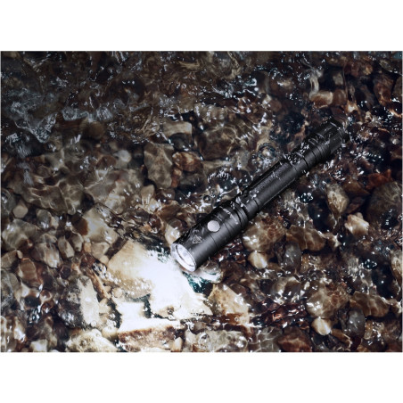 Latarka Fenix LD22 V2.0 800 lm IP68 Czarna