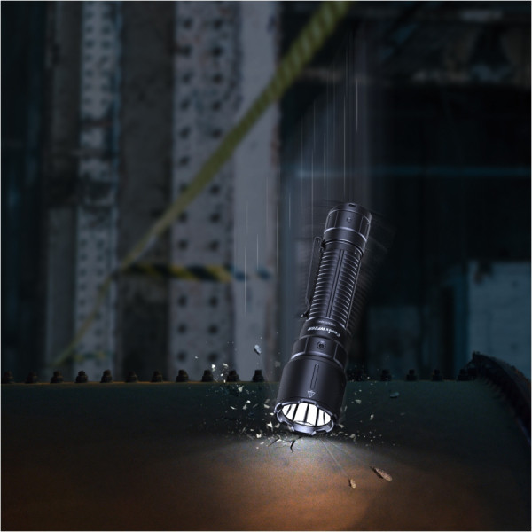 Latarka diodowa Fenix WF26R 3000 lm