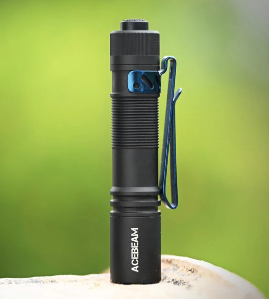 Latarka ACEBEAM Pokelit AA 5000K czarna 550 lm