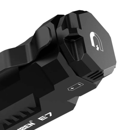 WUBEN E7 6500K Czarna latarka 1800 lm