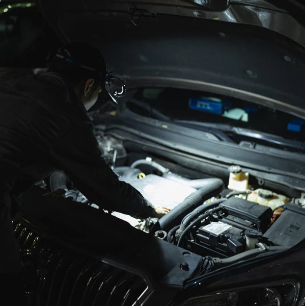 WUBEN E7 6500K zielona 1800 lm