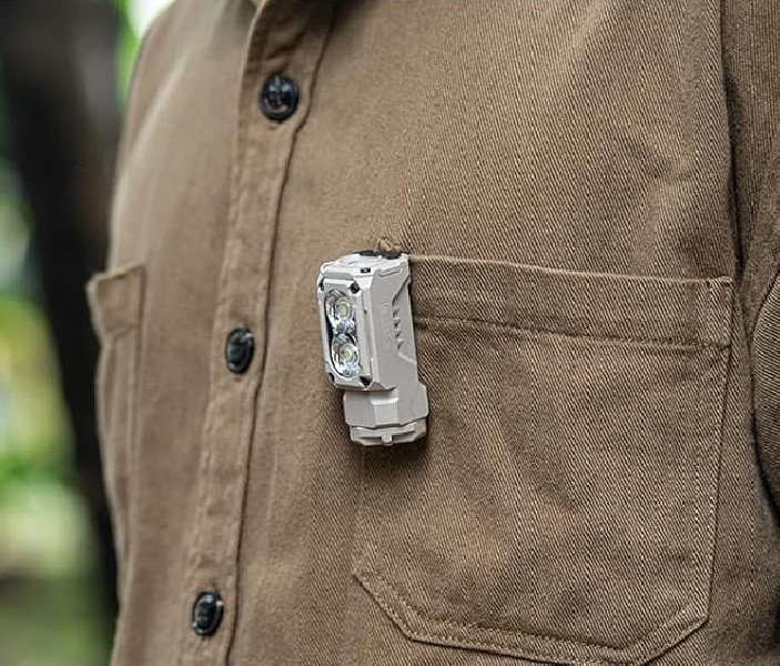 Latarka diodowa WUBEN E7 Światło Białe 6500K Khaki - 1800lm