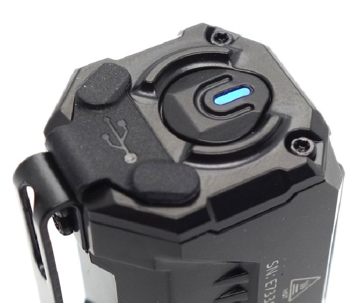 Latarka diodowa WUBEN E7 Światło Białe 5000K Czarna - 1800lm