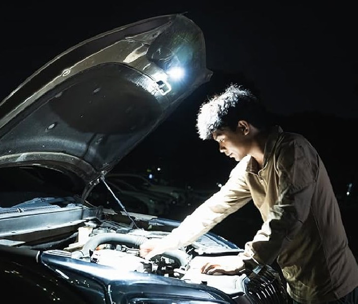 Latarka diodowa WUBEN E7 Światło Białe 5000K Czarna - 1800lm