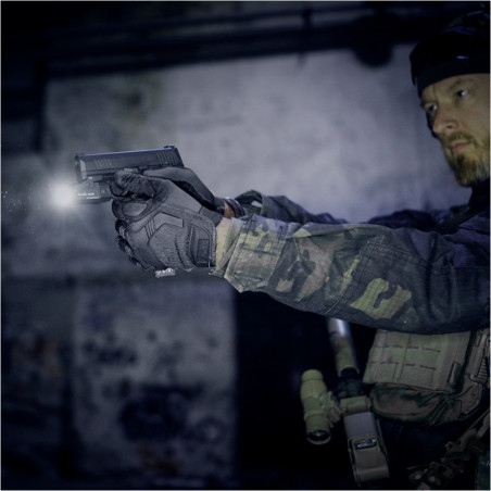 Fenix GL06-365 latarka na broń 600 lm do Sig Sauer P365