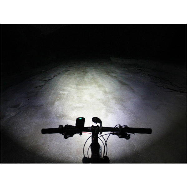 Fenix BC30 V2.0 lampa rowerowa 2200 lm