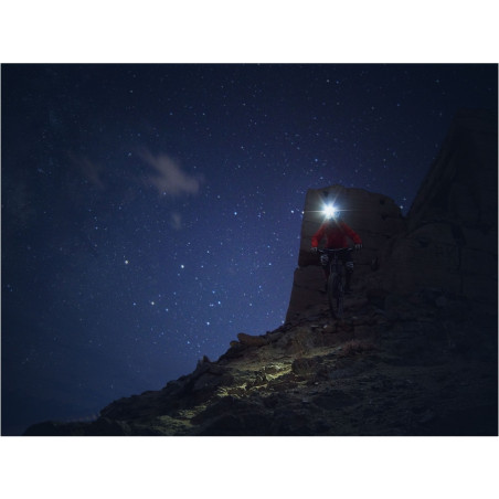 Fenix BC30 V2.0 lampa rowerowa 2200 lm