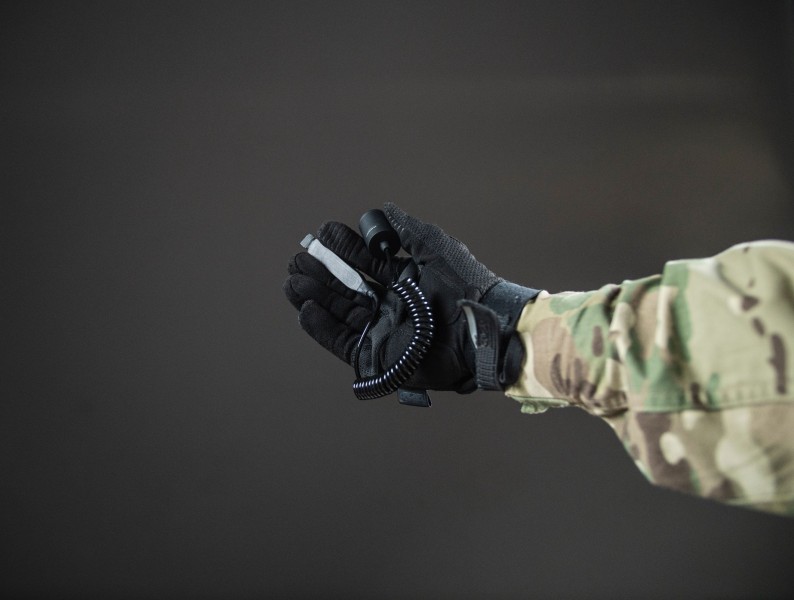 Włącznik żelowy skręcony 25-70 cm ARMYTEK ARS-01