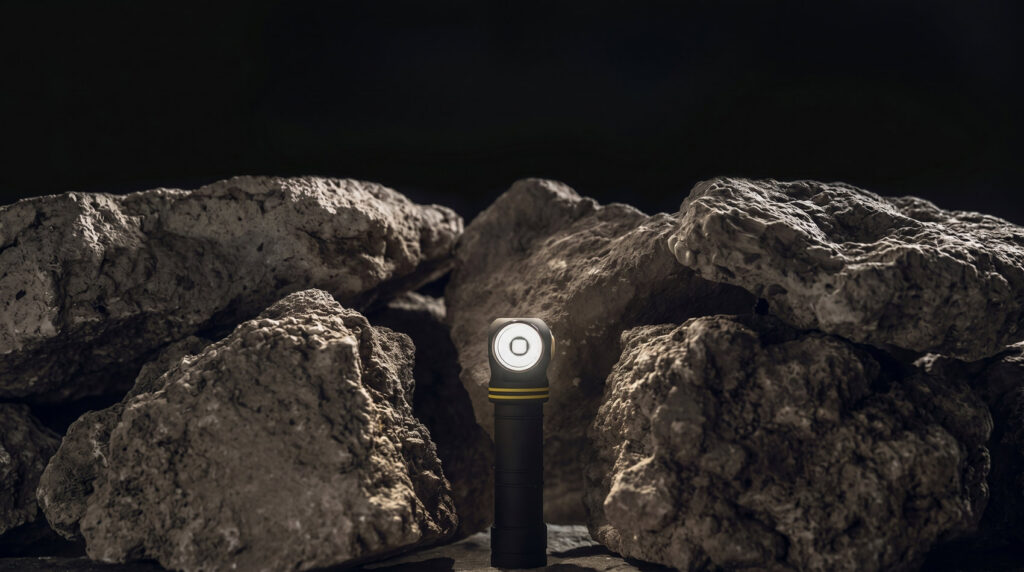 Armytek elf c2 max lr